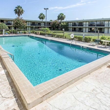 Quality Inn & Suites Waycross Eksteriør bilde