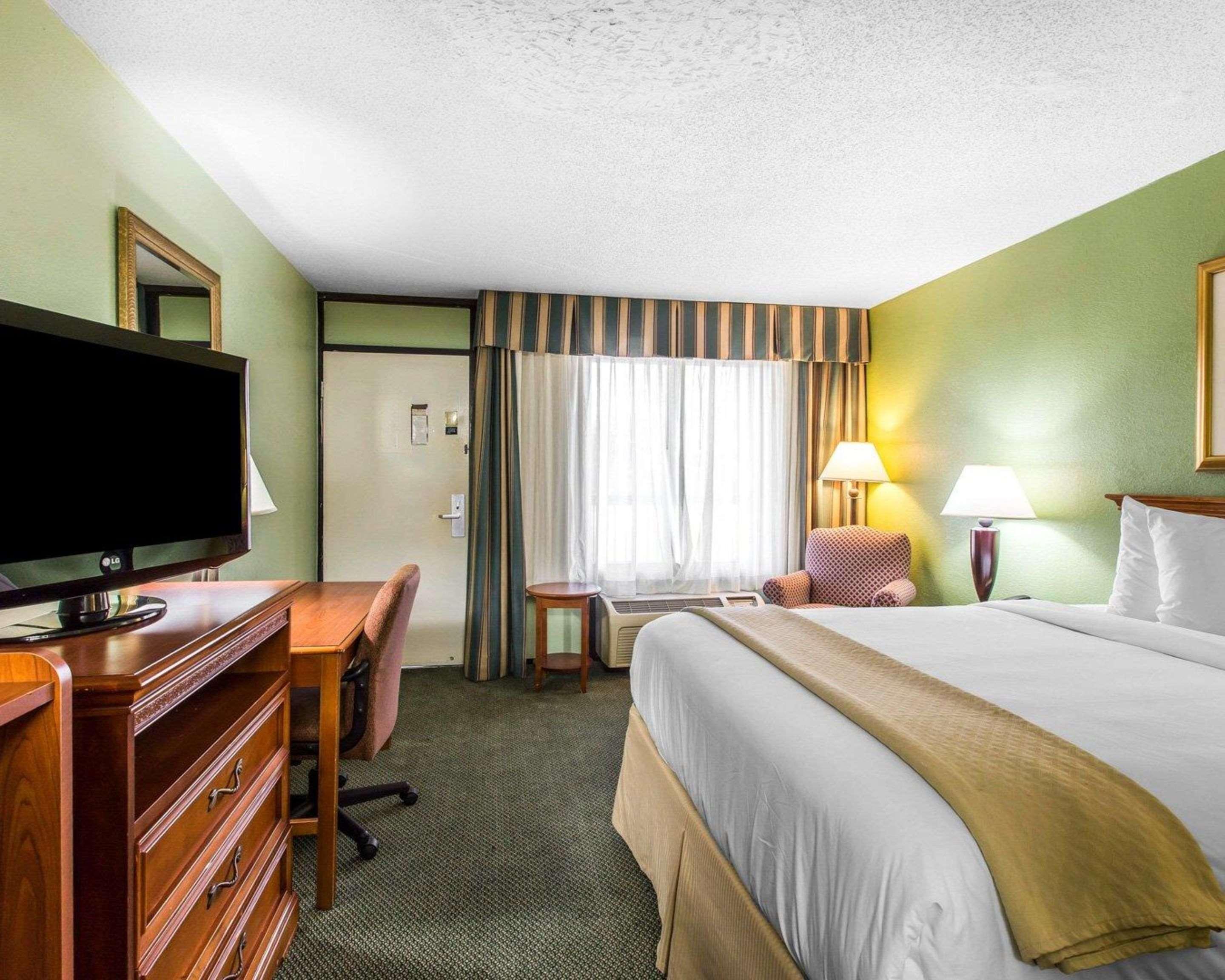 Quality Inn & Suites Waycross Eksteriør bilde