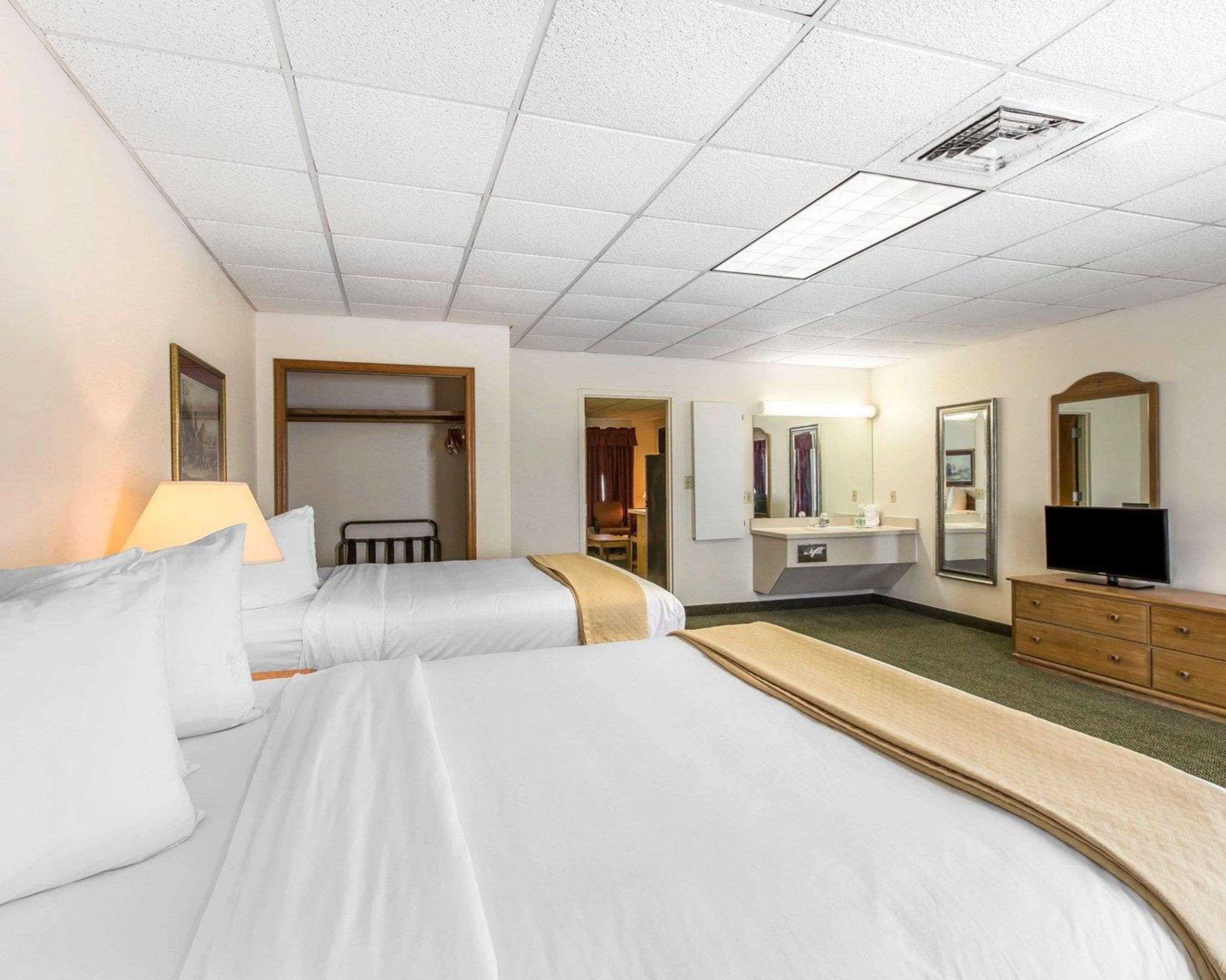 Quality Inn & Suites Waycross Eksteriør bilde
