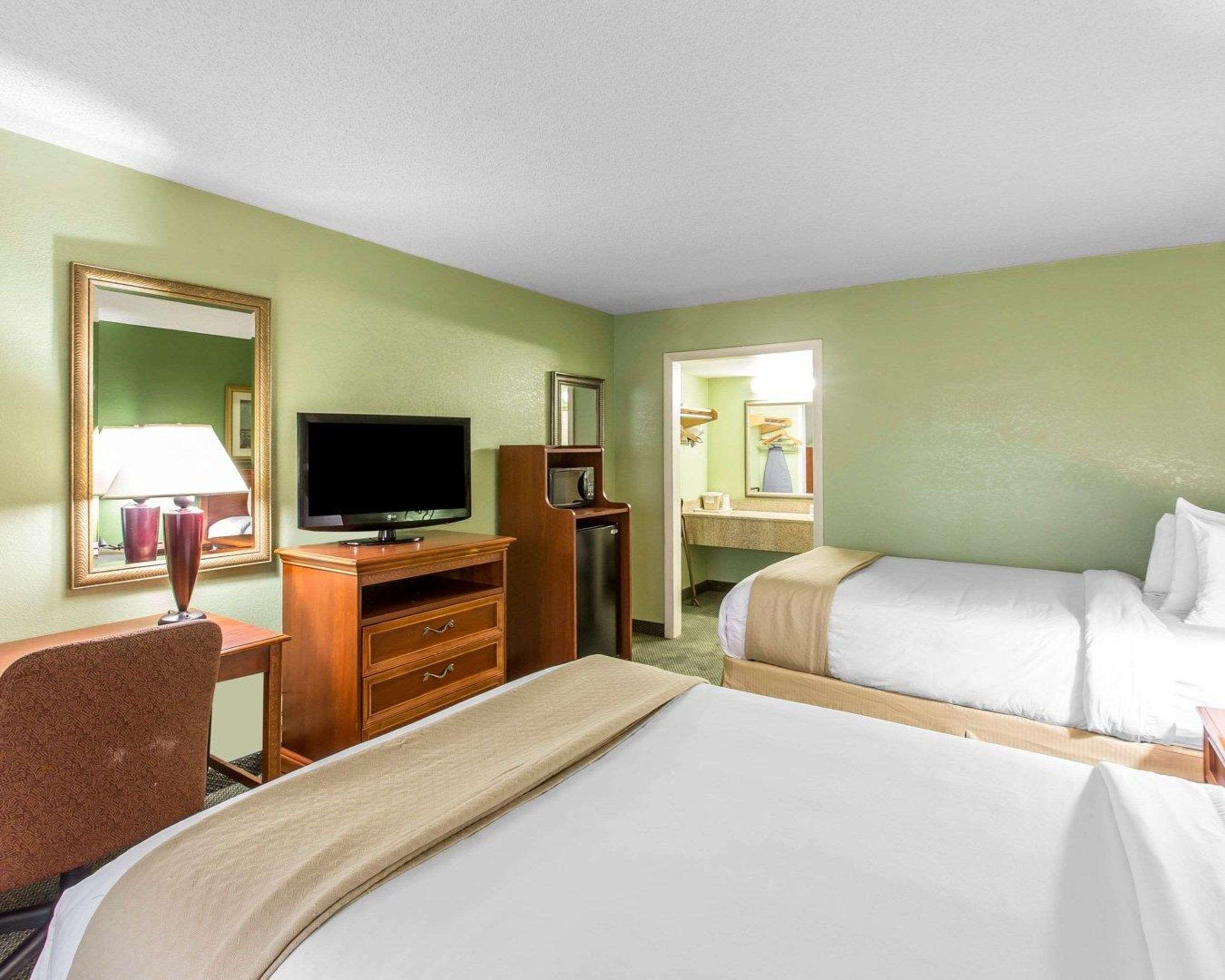 Quality Inn & Suites Waycross Eksteriør bilde