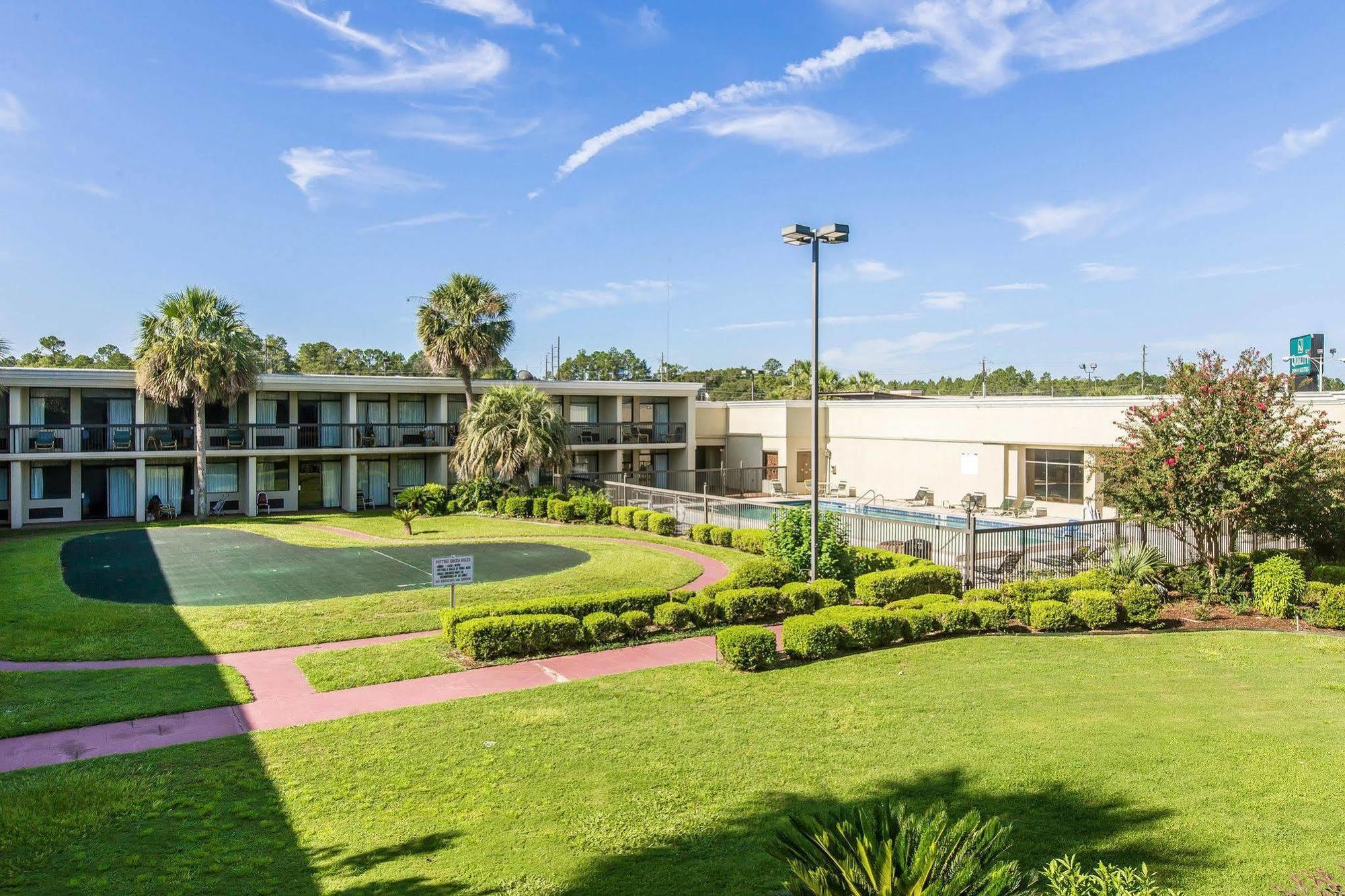 Quality Inn & Suites Waycross Eksteriør bilde