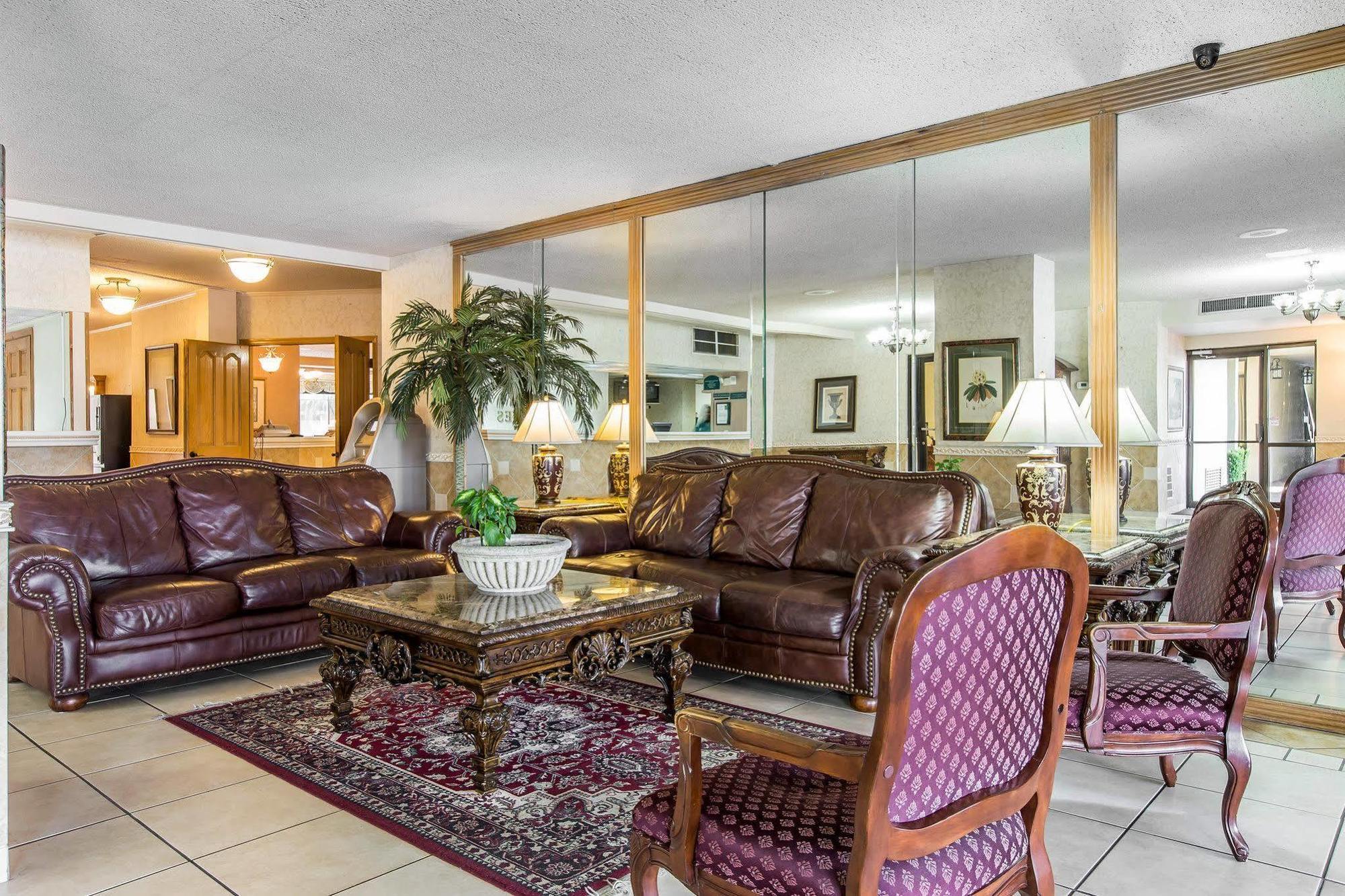 Quality Inn & Suites Waycross Eksteriør bilde
