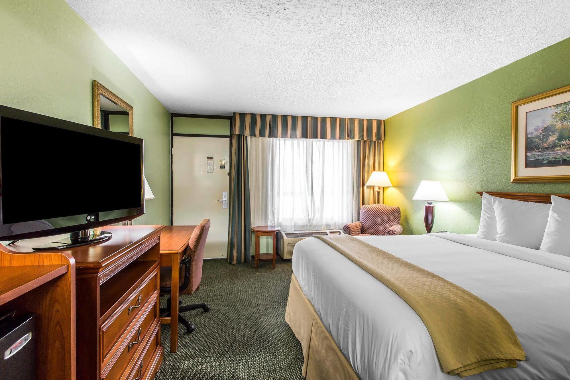 Quality Inn & Suites Waycross Eksteriør bilde