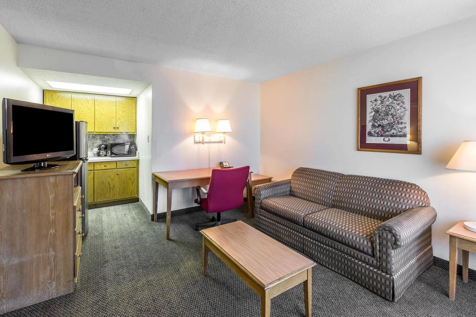 Quality Inn & Suites Waycross Eksteriør bilde