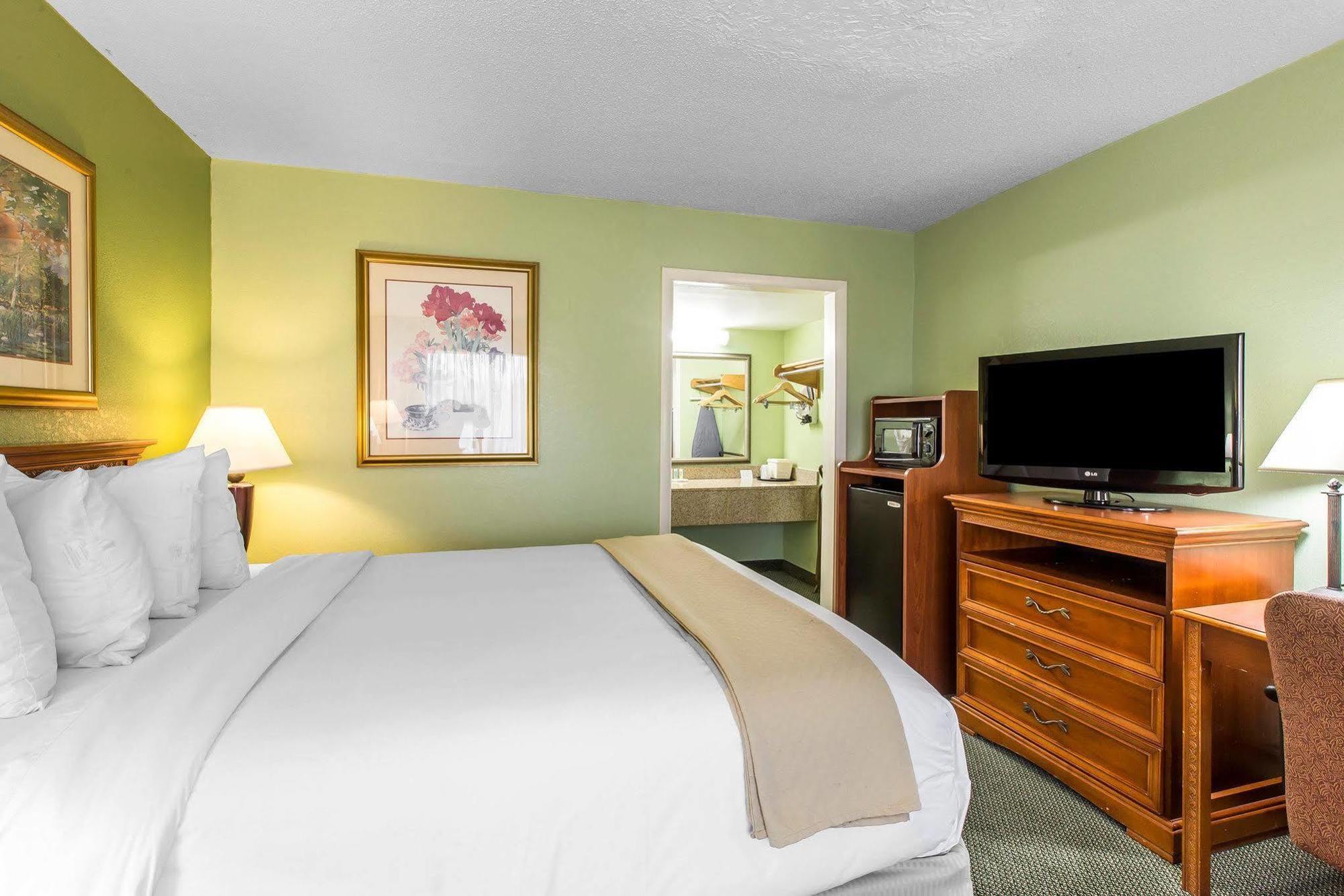 Quality Inn & Suites Waycross Eksteriør bilde